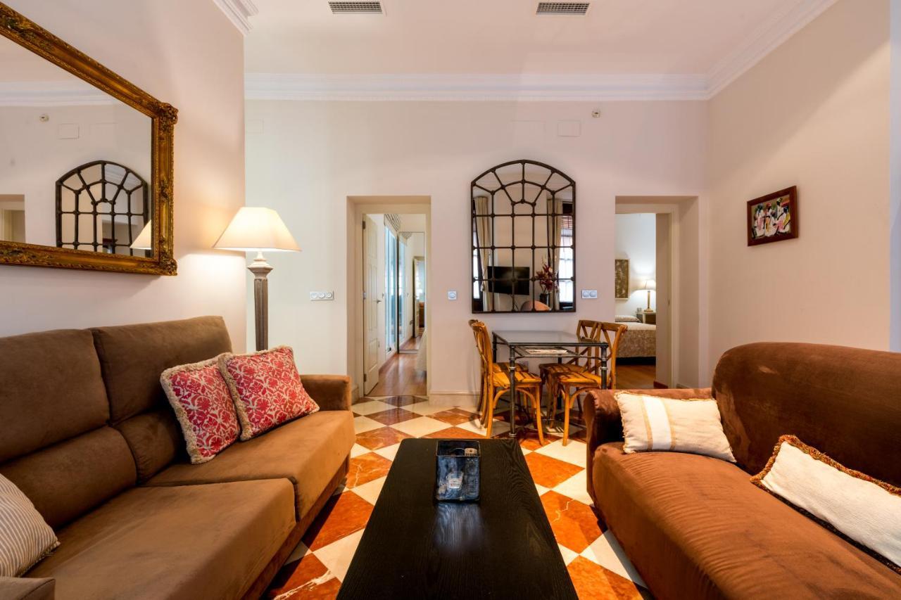 Quevedo Suite Seville Ngoại thất bức ảnh
