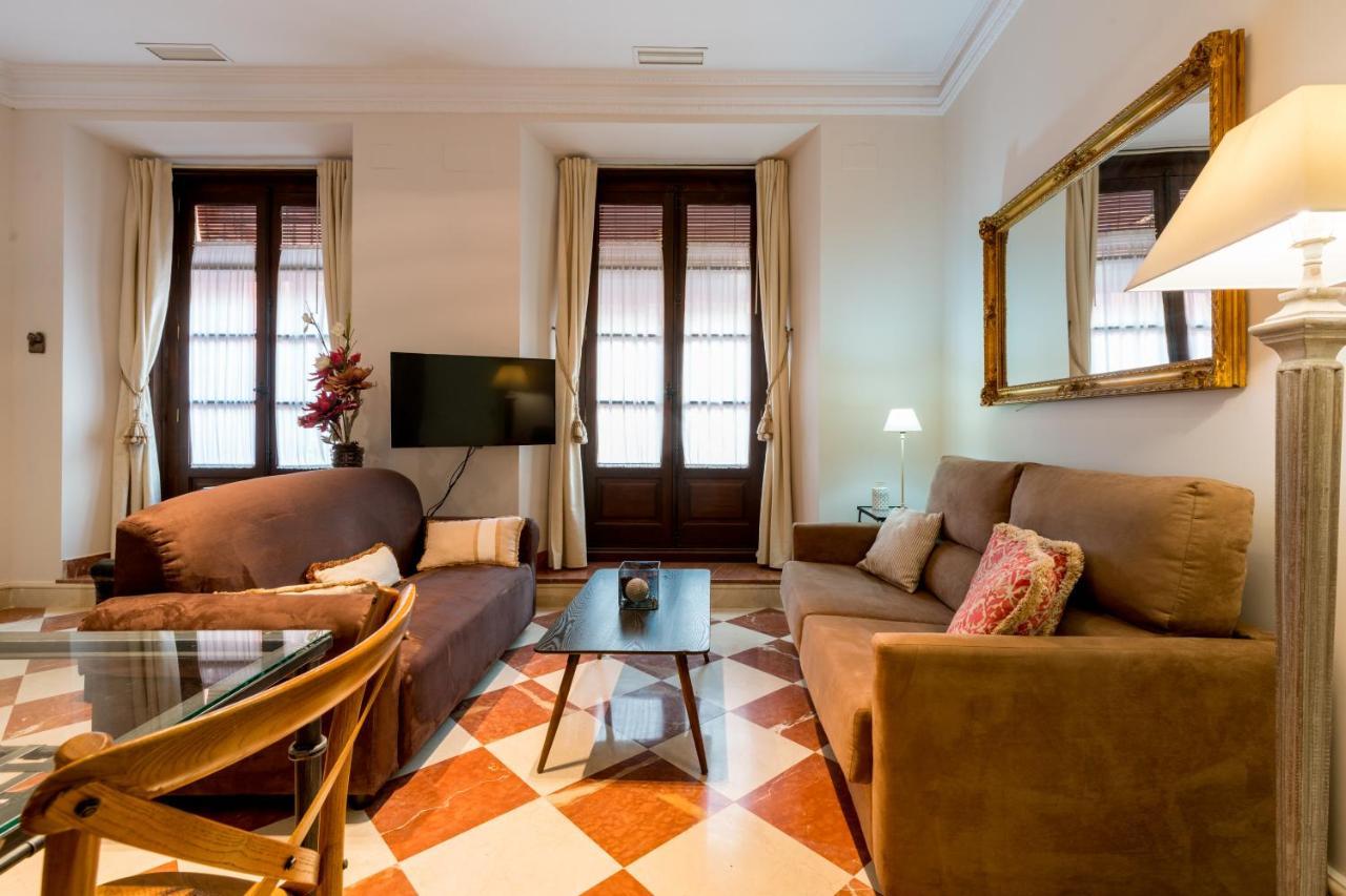 Quevedo Suite Seville Ngoại thất bức ảnh