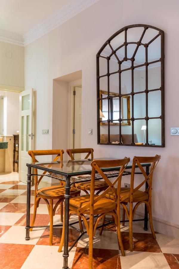 Quevedo Suite Seville Ngoại thất bức ảnh