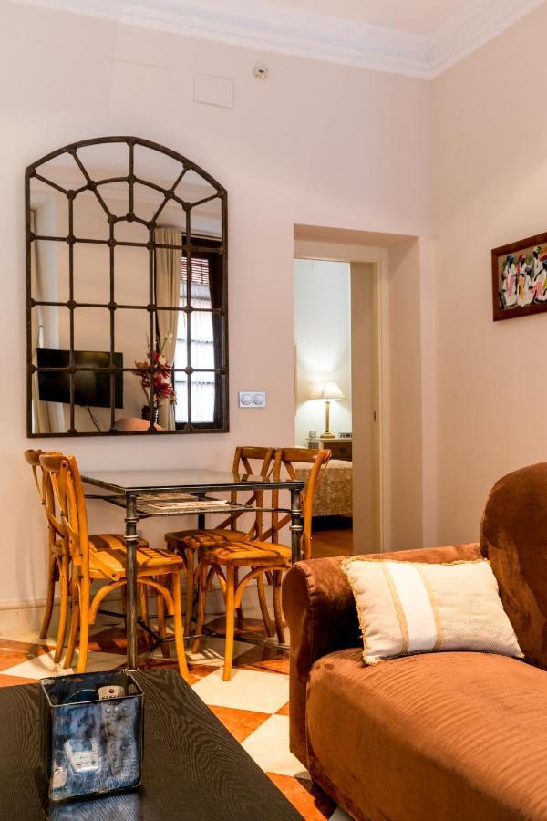 Quevedo Suite Seville Ngoại thất bức ảnh