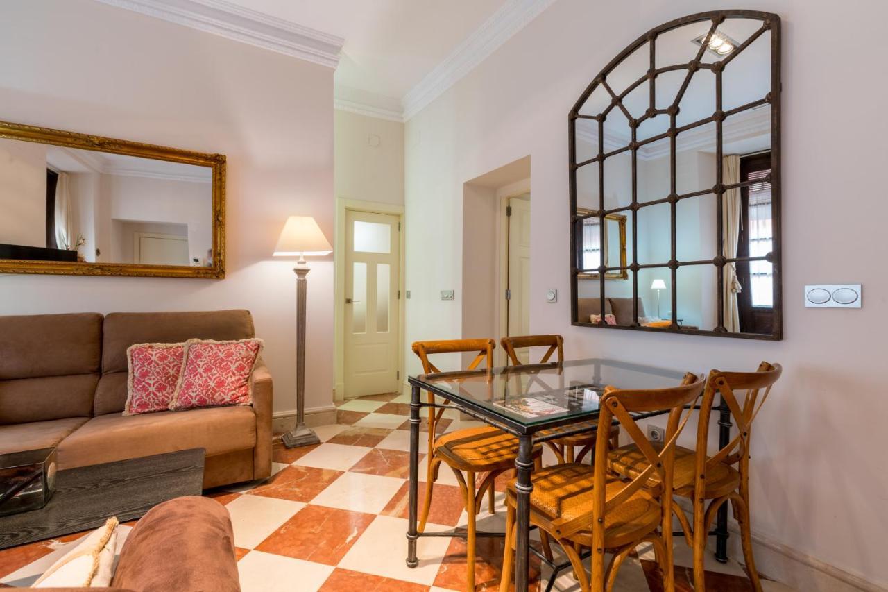 Quevedo Suite Seville Ngoại thất bức ảnh