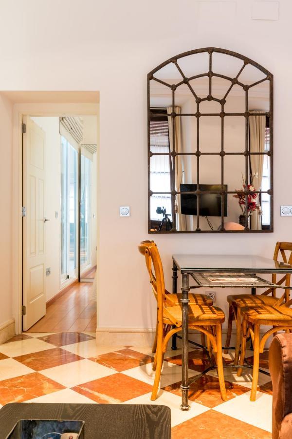 Quevedo Suite Seville Ngoại thất bức ảnh