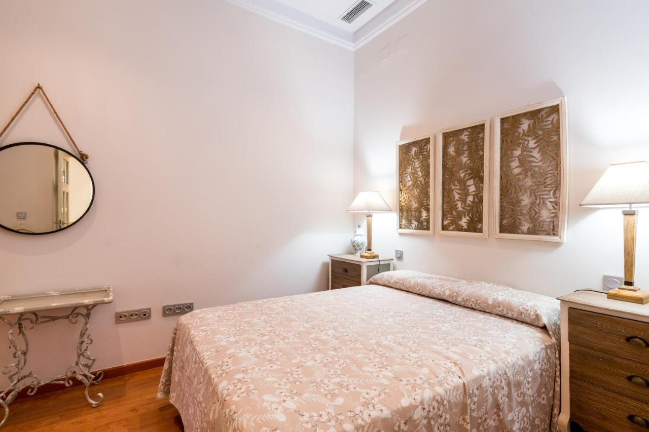 Quevedo Suite Seville Ngoại thất bức ảnh