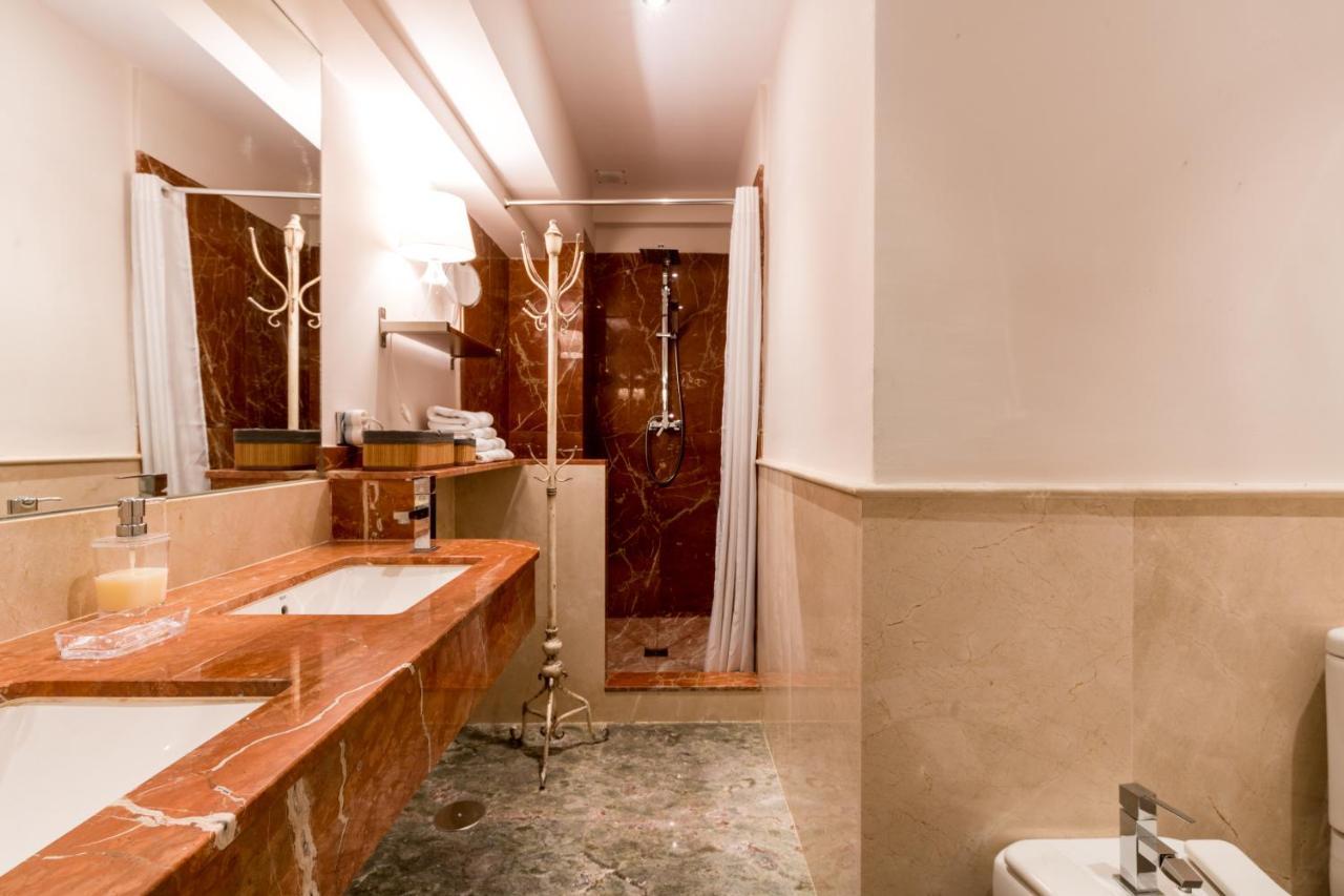 Quevedo Suite Seville Ngoại thất bức ảnh